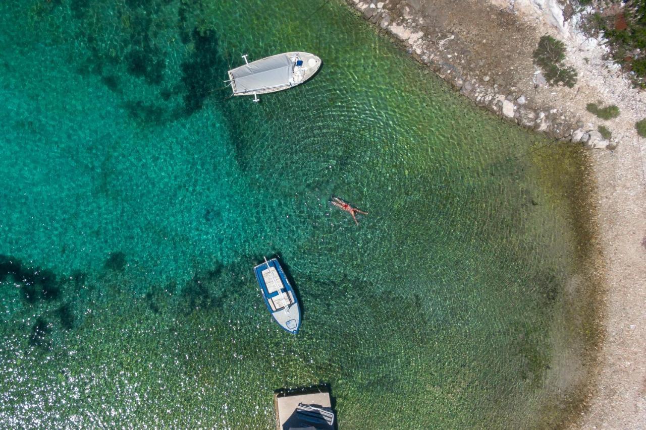 Secluded House With A Parking Space Cove Stratincica, Korcula - 13430 Villa Vela Luka Luaran gambar